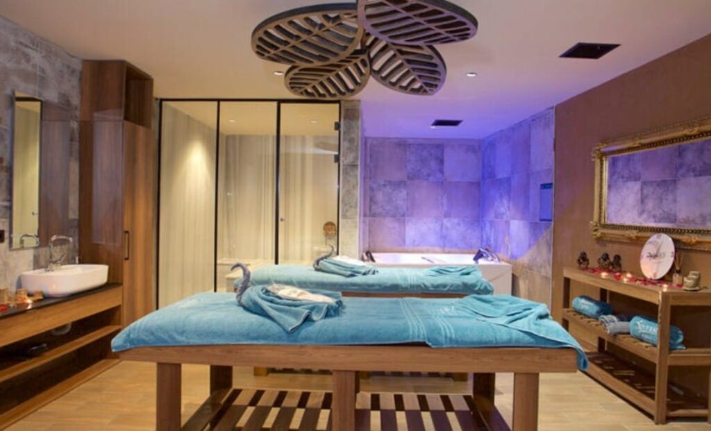 Lotus Spa Maltepe Masaj Salonu tedavi odası